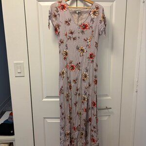 Short-Sleeved Summer Dress - Maxi Length - Women's Large - Purple, Floral